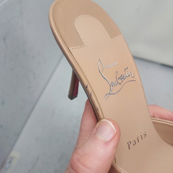 CHRISTIAN LOUBOUTIN Me Dolly Leather Blush Mule Sandal - Picture 8 of 12